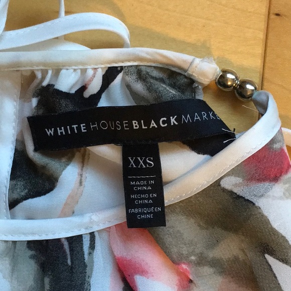 WHBM flowing floral tank - Picture 2 of 3